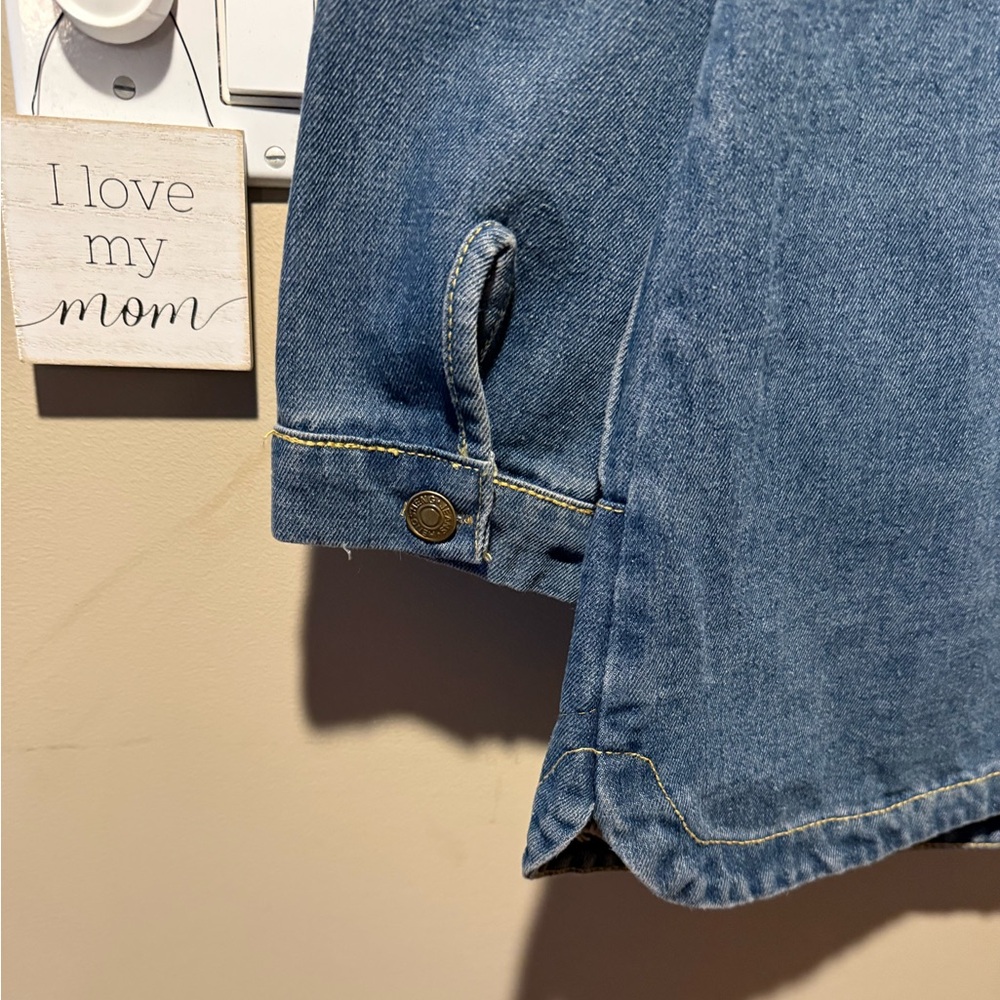 Blue Denim Jean Jacket, Fits Size Small - Picture 12 of 16